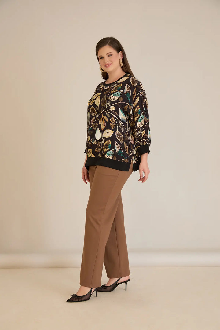 Jesenska elegantna bluza s motivom listova