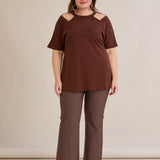 Plus size pamučna bluza s perlama i atraktivnim izrezom – Boja čokolade
