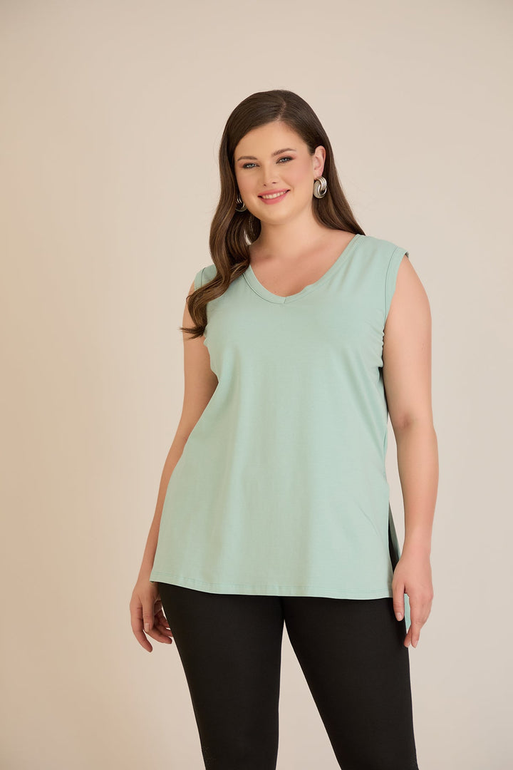 Pamučni top s atraktivnim leđima u zelenoj boji