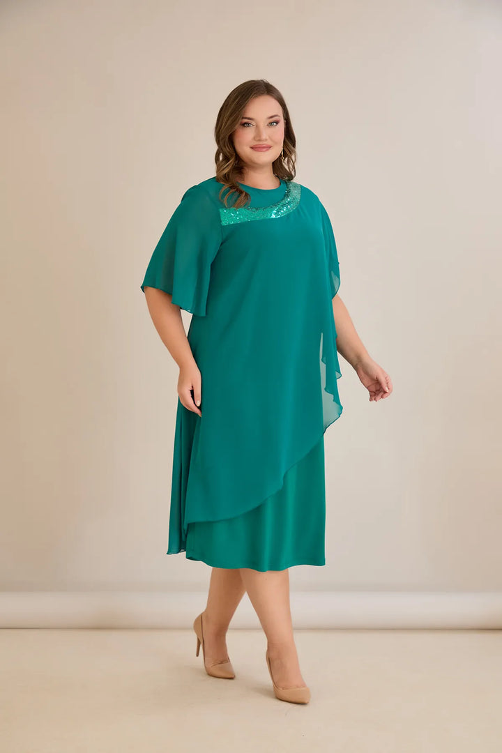 Рокля в големи Veličinaи за празници и сватби,  кръщенета