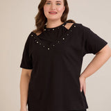 Plus size pamučna bluza s perlama i atraktivnim izrezom