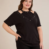 Plus size pamučna bluza s perlama i atraktivnim izrezom