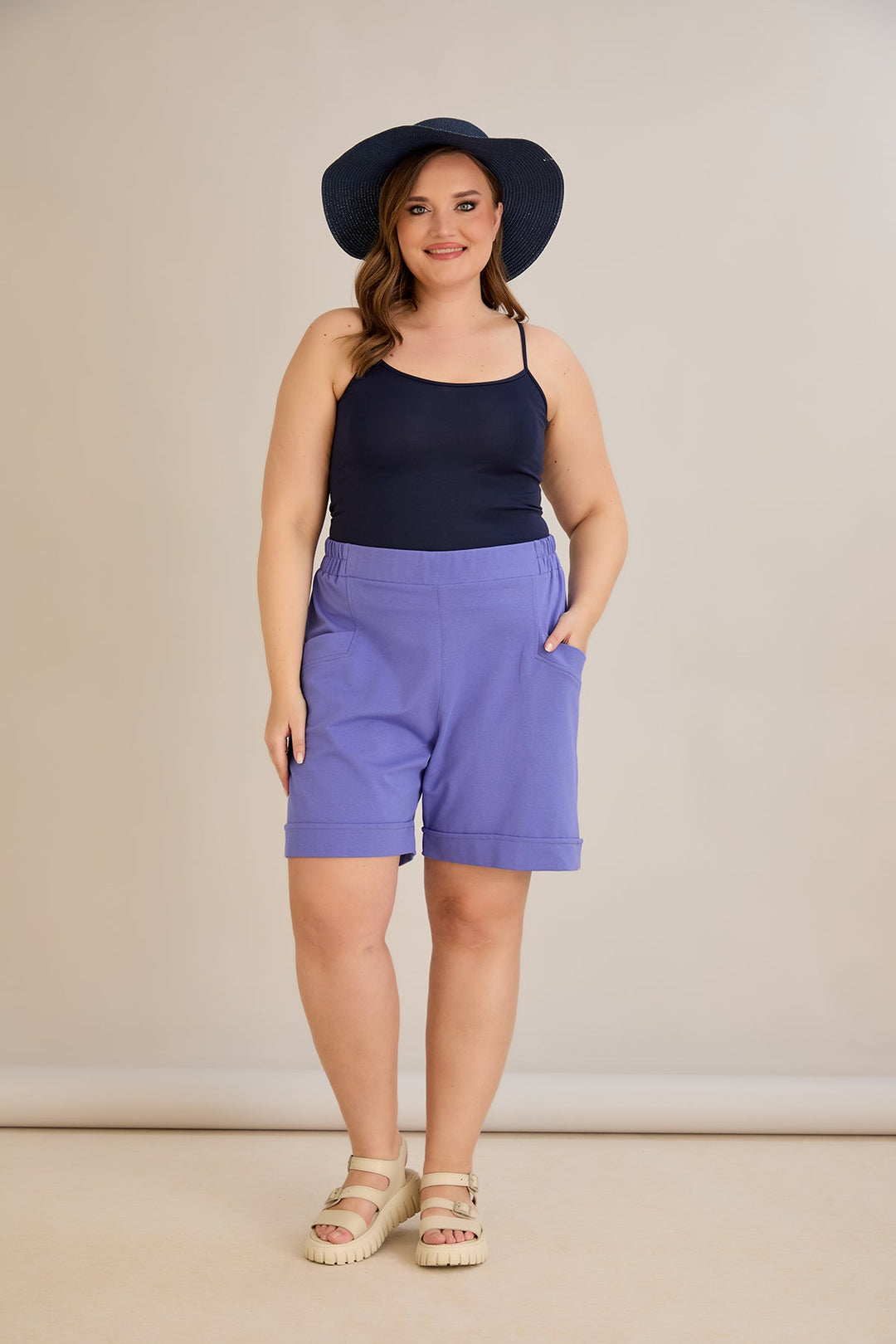 Kratke hlače dostupne u pet boja - lavanda
