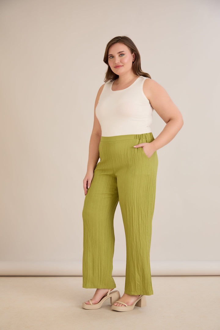 Hlače od laganog reljefnog materijala – Limeta