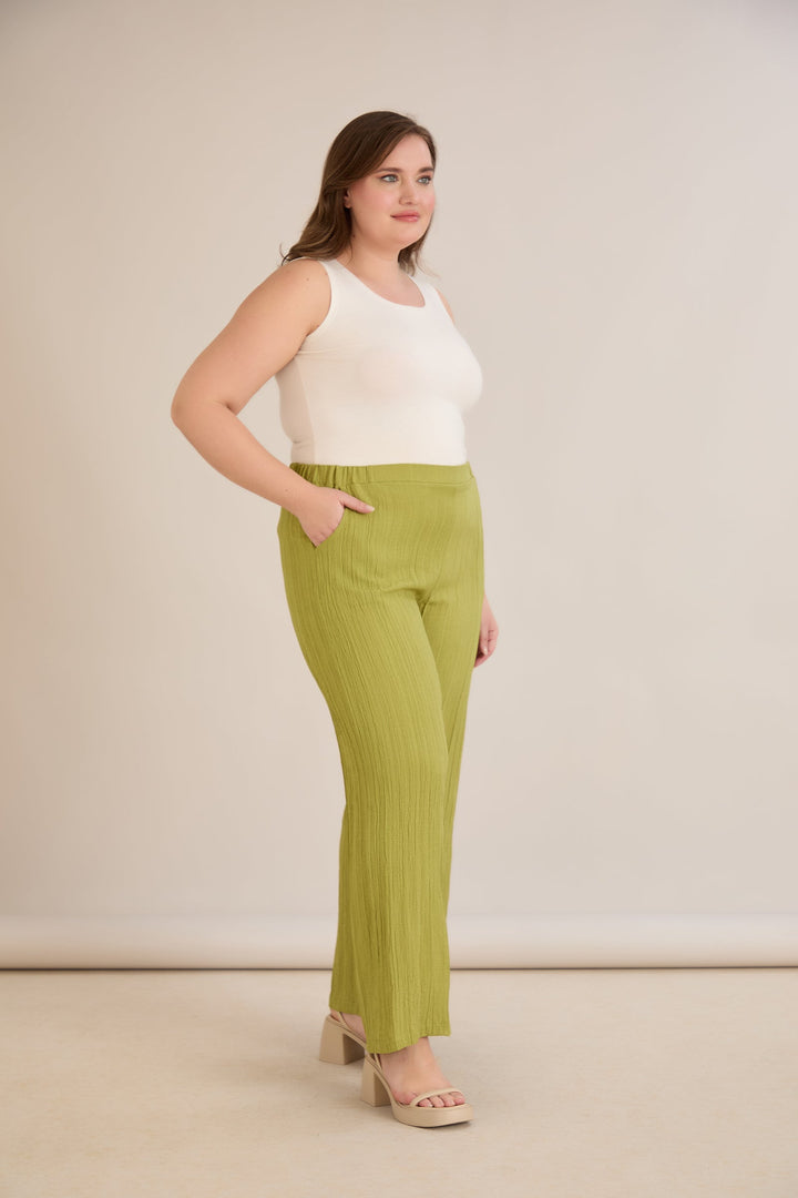 Hlače od laganog reljefnog materijala – Limeta