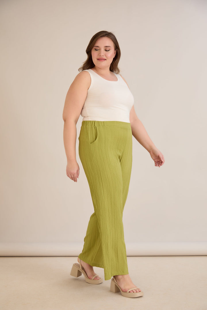 Hlače od laganog reljefnog materijala – Limeta