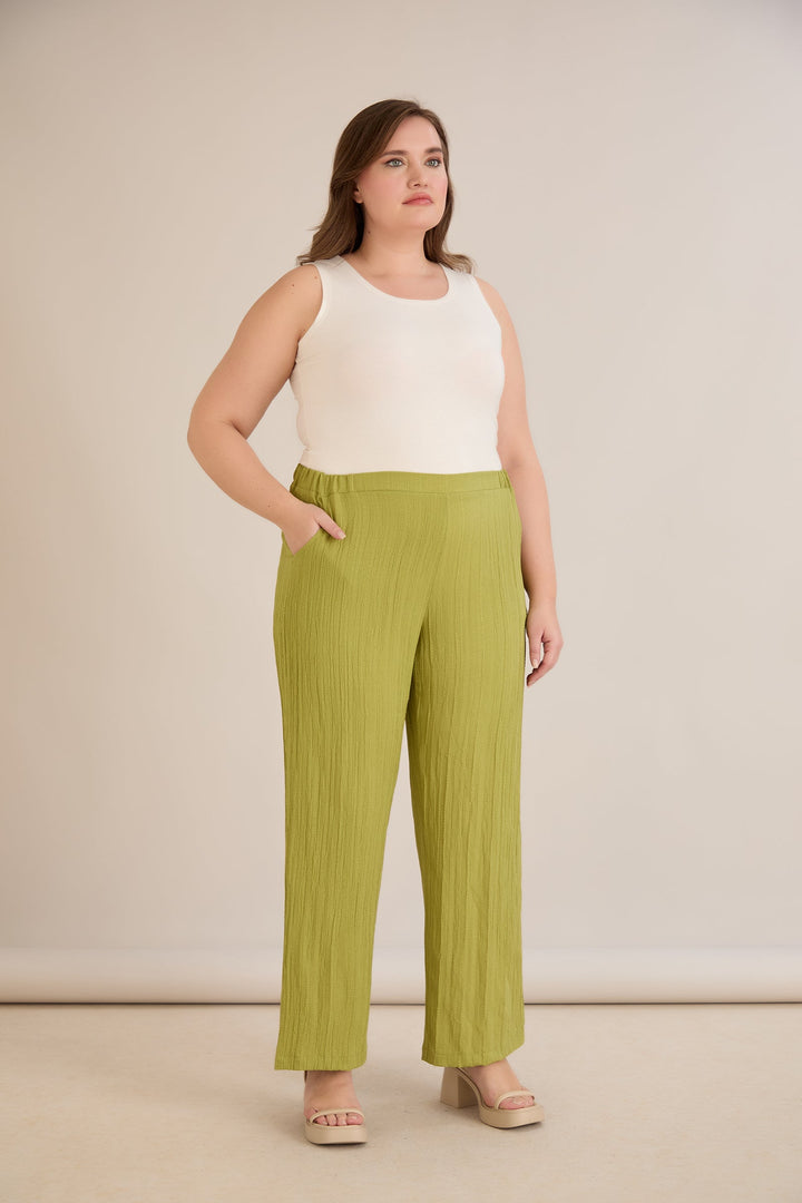 Hlače od laganog reljefnog materijala – Limeta