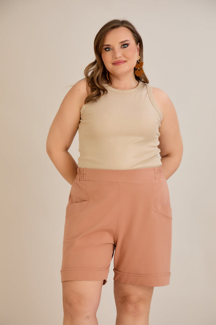 Kratke hlače dostupne u pet boja - moka.