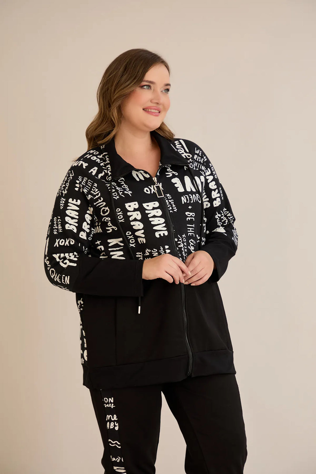 Pamučni ženski komplet od dva dijela s modernim printom