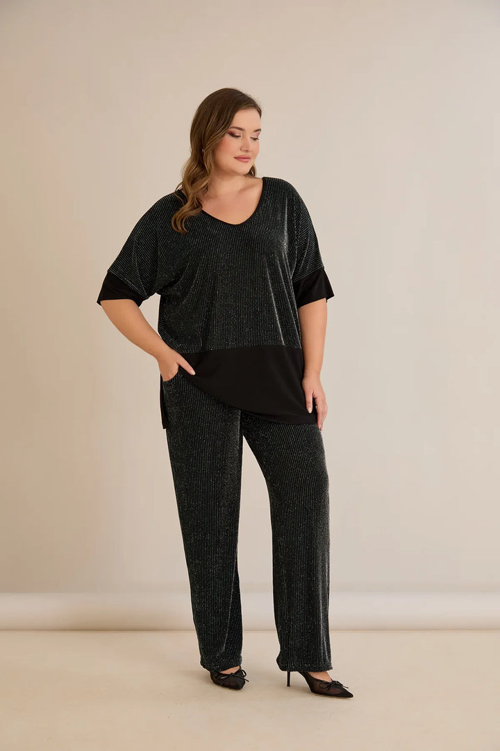 Elegantan rebrasti set sa upečatljivim leđima u tamnozelenoj