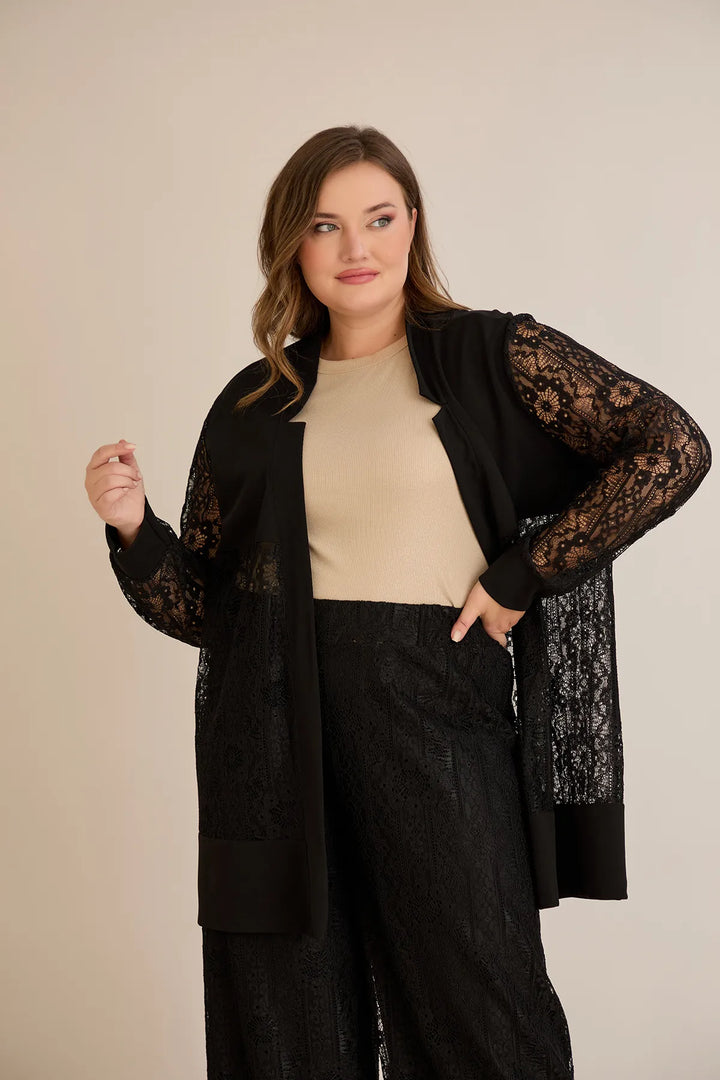 Elegantni praznični čipkani set