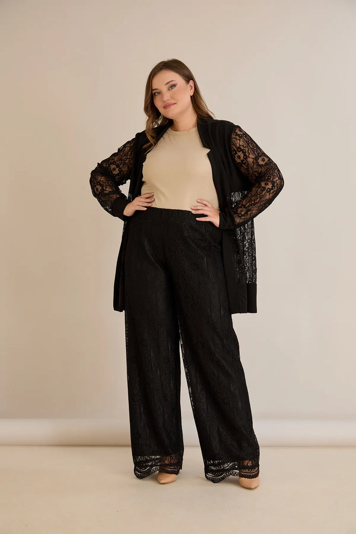 Elegantni praznični čipkani set