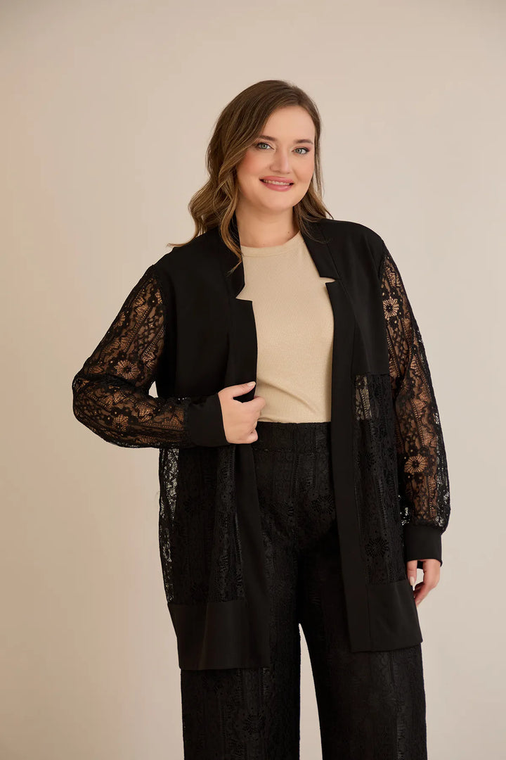 Elegantni praznični čipkani set