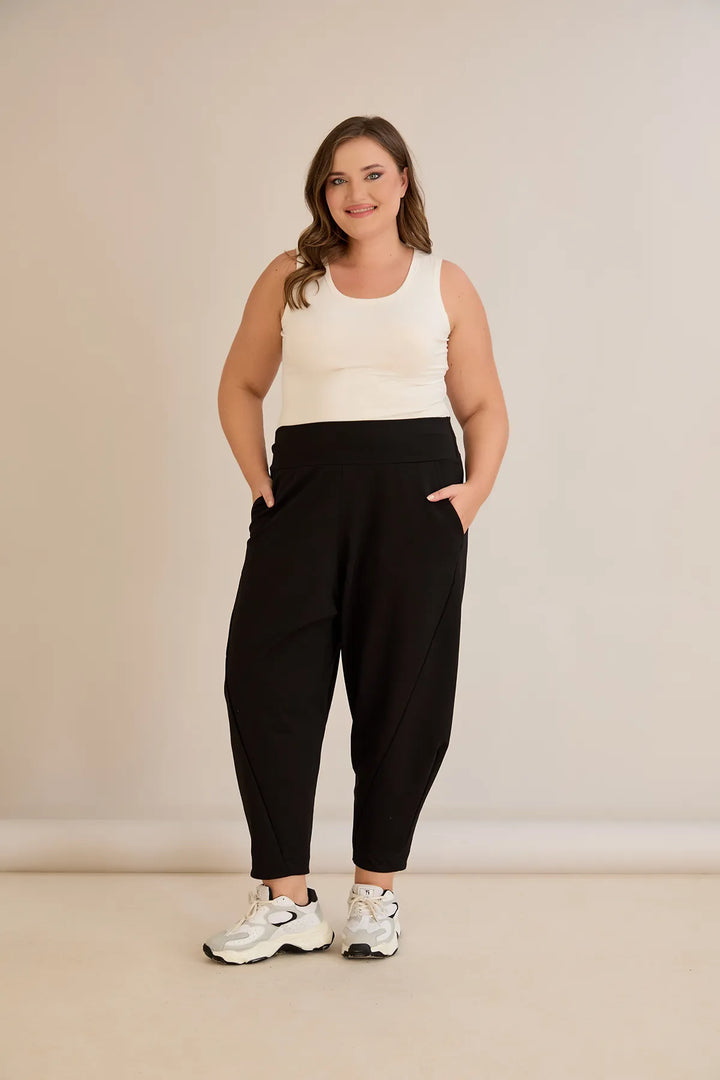 Sportske hlače barrel kroja