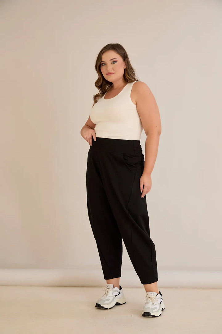 Sportske hlače barrel kroja