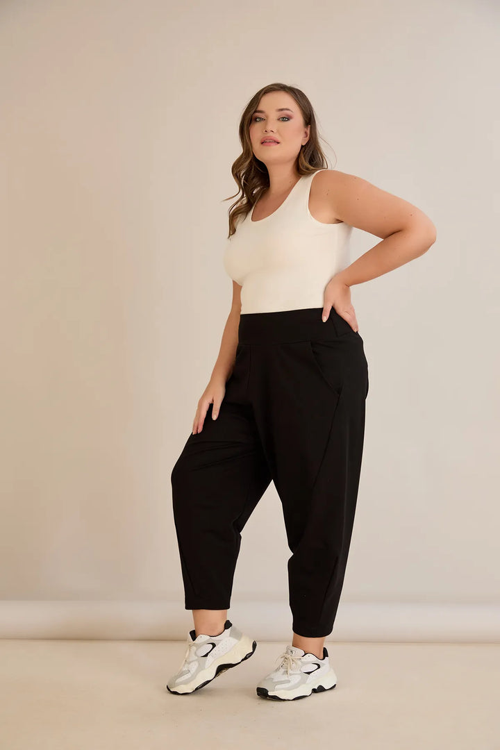 Sportske hlače barrel kroja