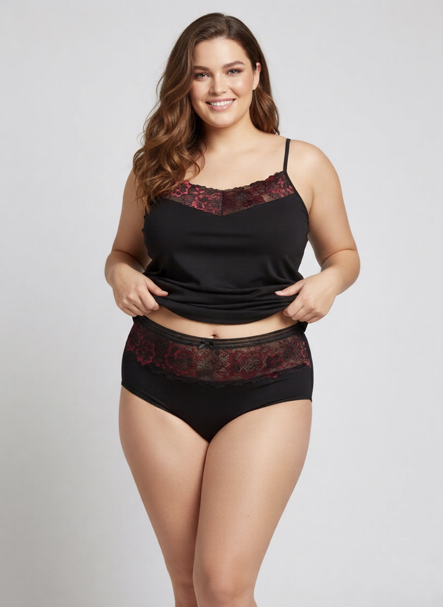 Pamučna potkošulja sa čipkom i crvenim akcentom