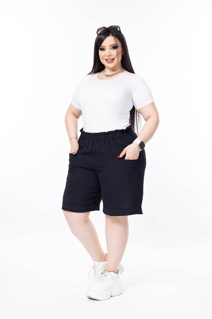 Kratke hlače s manžetom - Crna