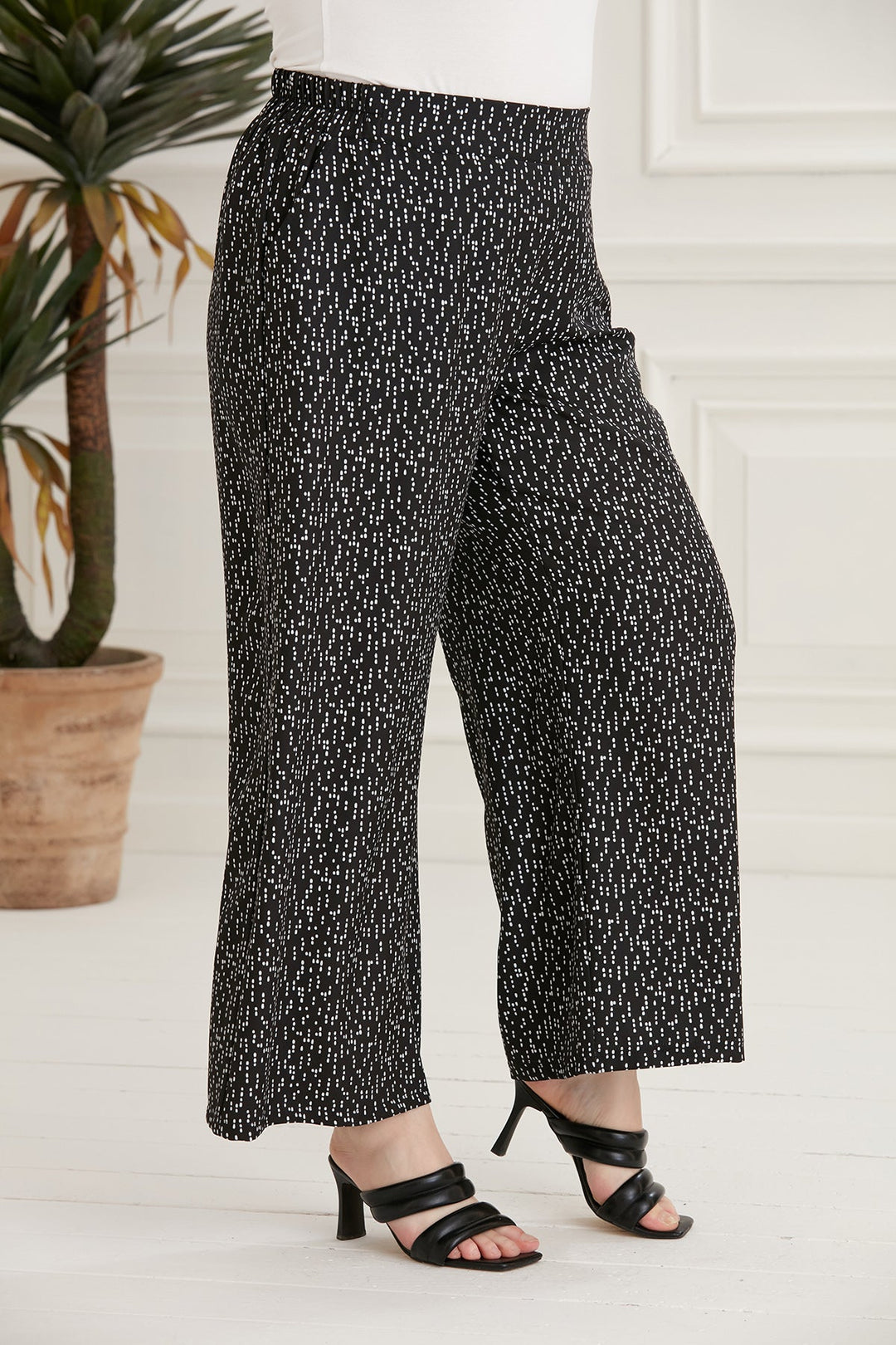 Широк панталон на точки в големи размери - My Store