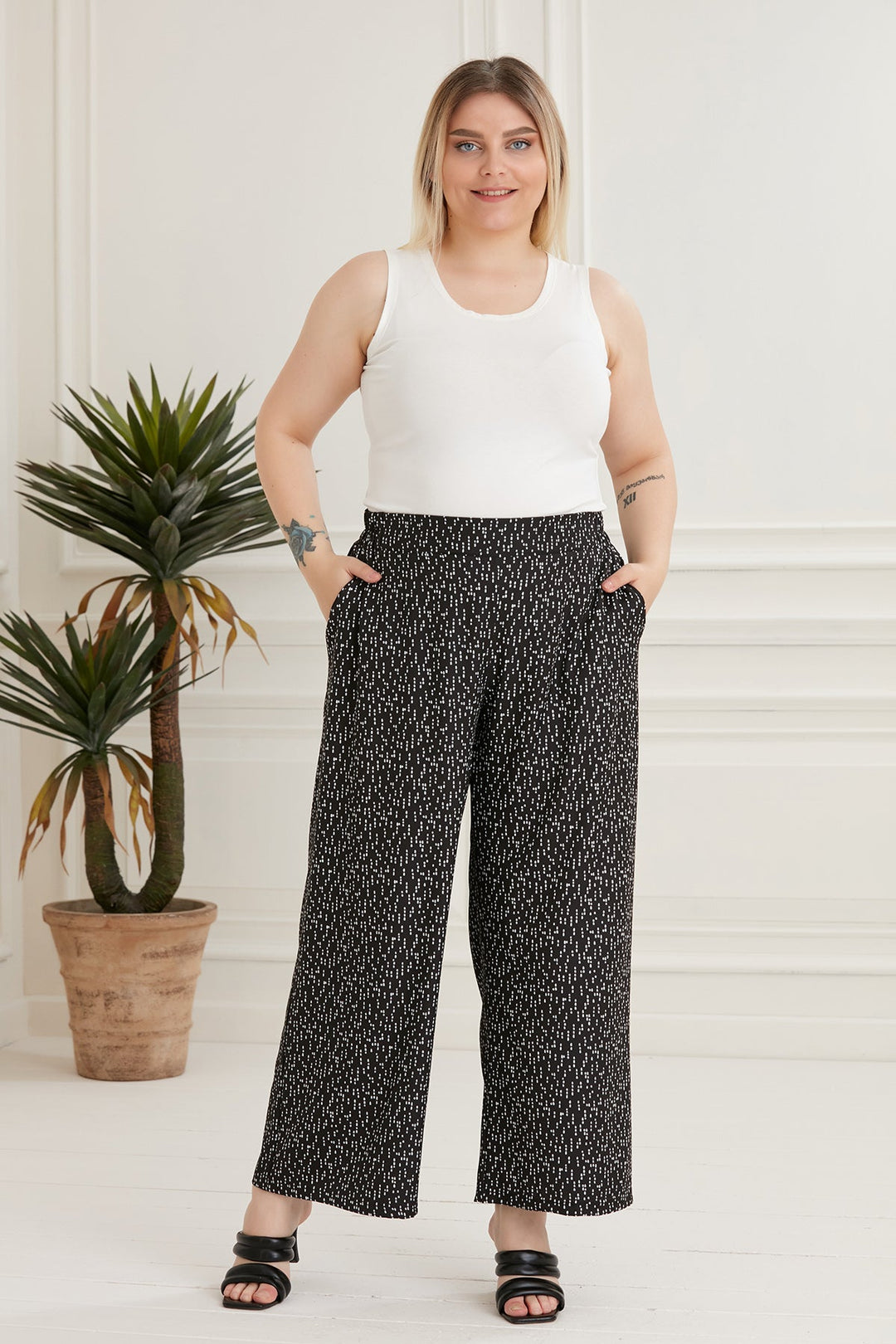 Широк панталон на точки в големи размери - My Store