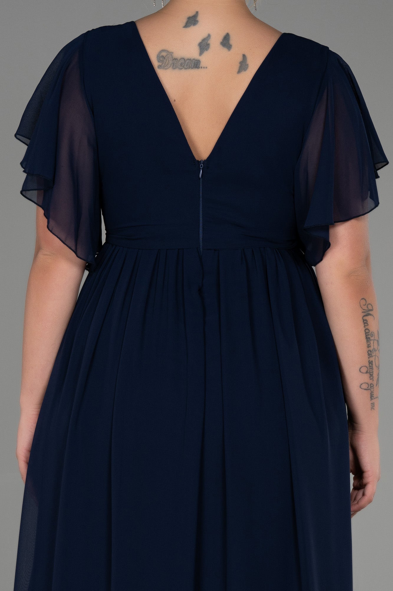 Embrace Me Neck Duga vjenčanica od šifona - tamno plava N3276 - Moja trgovina