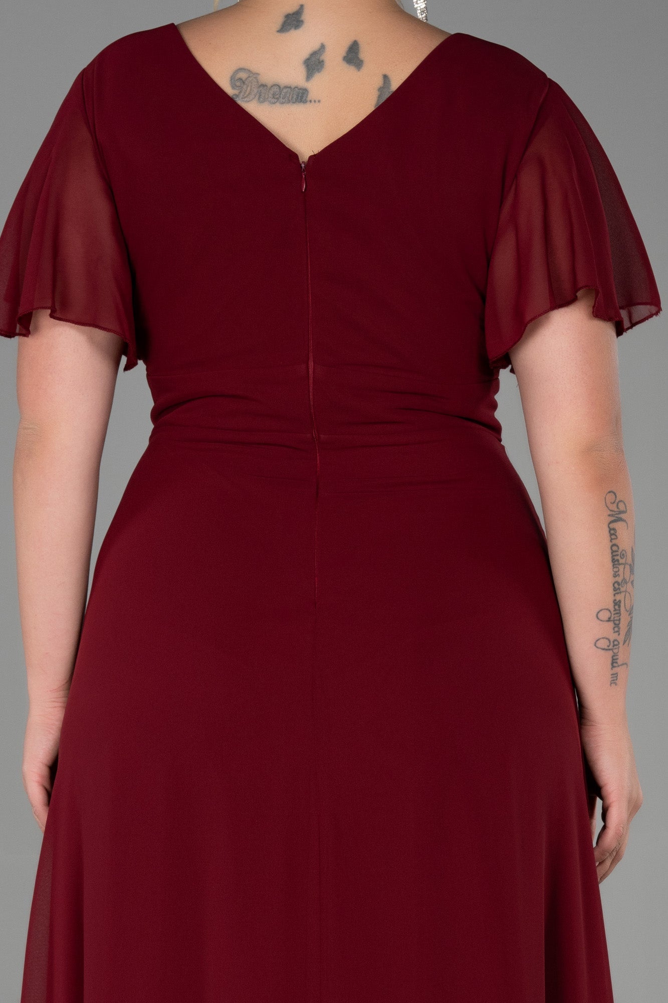 Duga vjenčanica od šifona s vezom - bordo N2308 - My Store