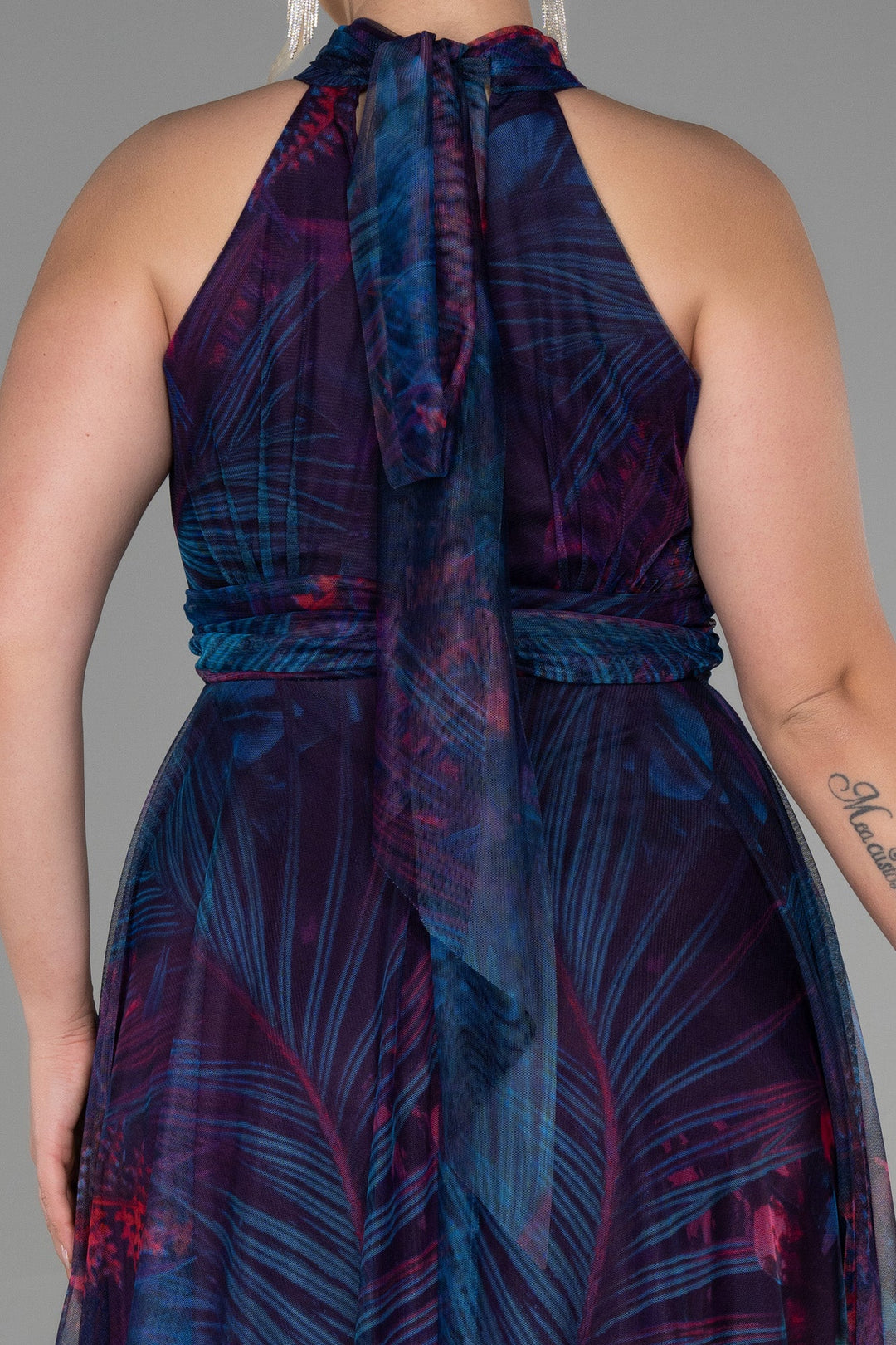 Duga svečana haljina od šifona s printom