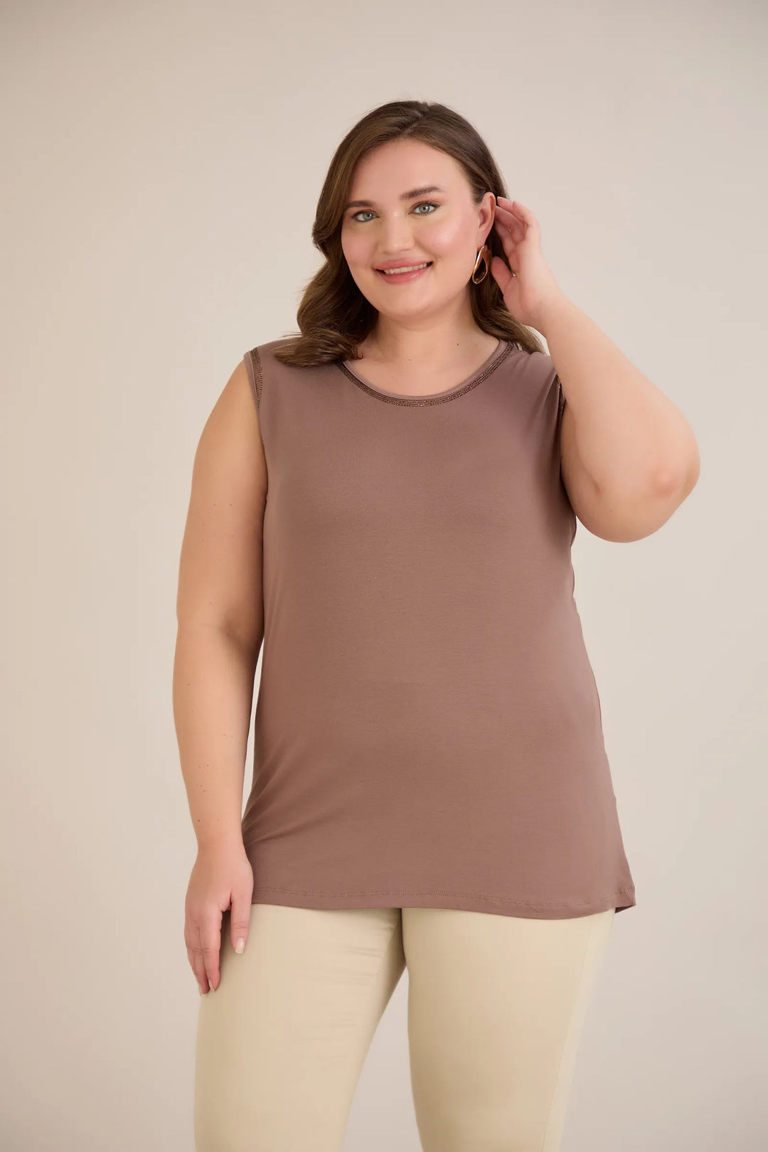 Top od elastične viskoze s nježnim kamenčićima – moka