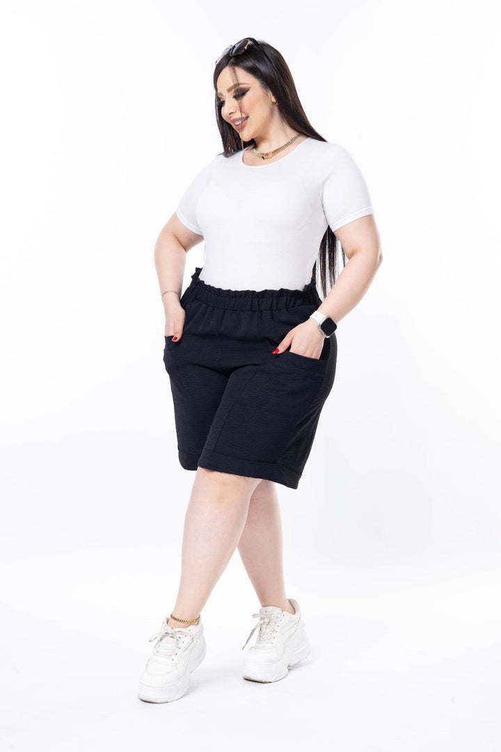 Kratke hlače s manžetom - Crna