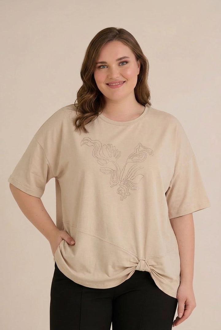 Bluza s atraktivnim detaljem i kamenčićima