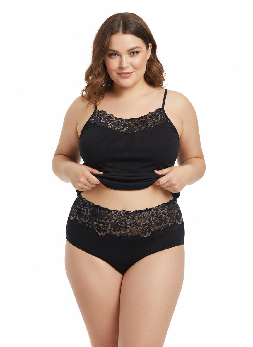 Pamučna potkošulja s čipkom i zlatnim akcentom